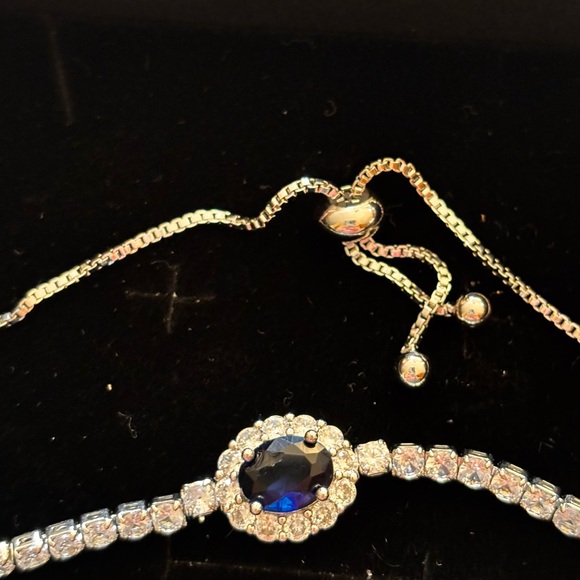 Elegant sapphire and Silver Bracelet - Picture 2 of 2
